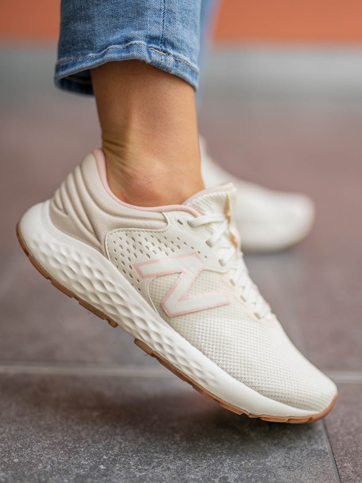 New Balance 520 v7 Sea Salt