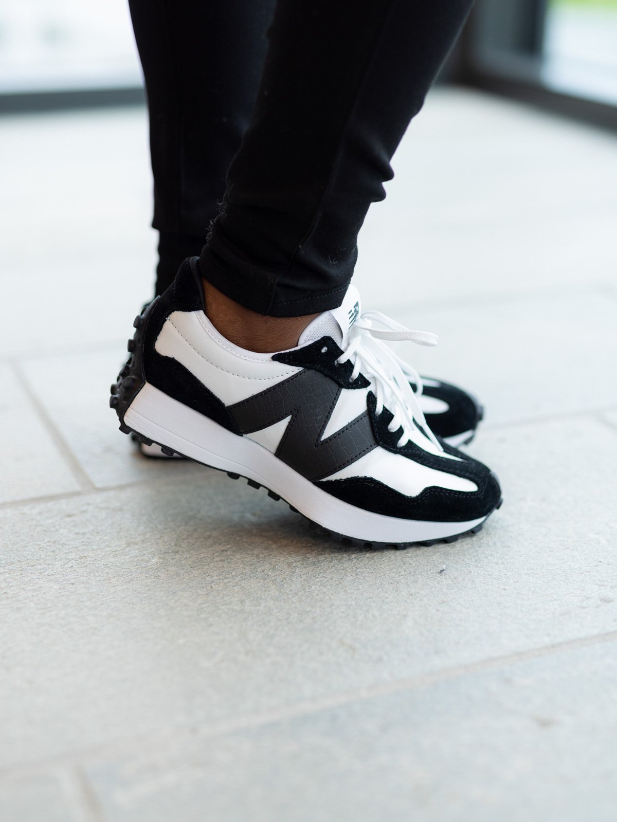 New Balance WS327 White