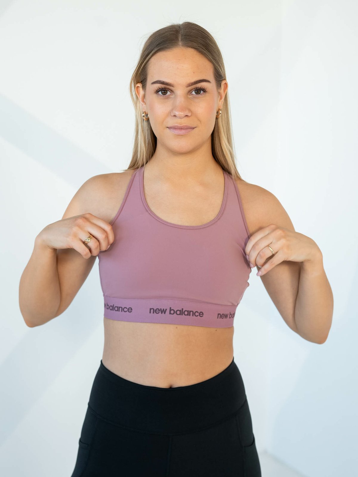New Balance Sleek Medium support Bra Rosewood