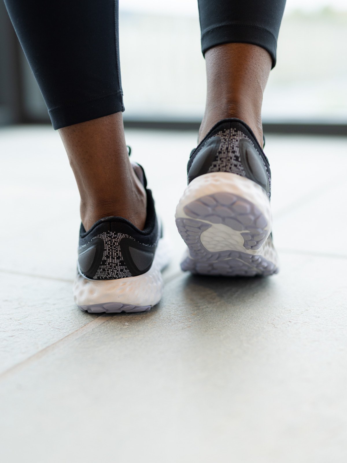 New Balance Evoz V2 Black