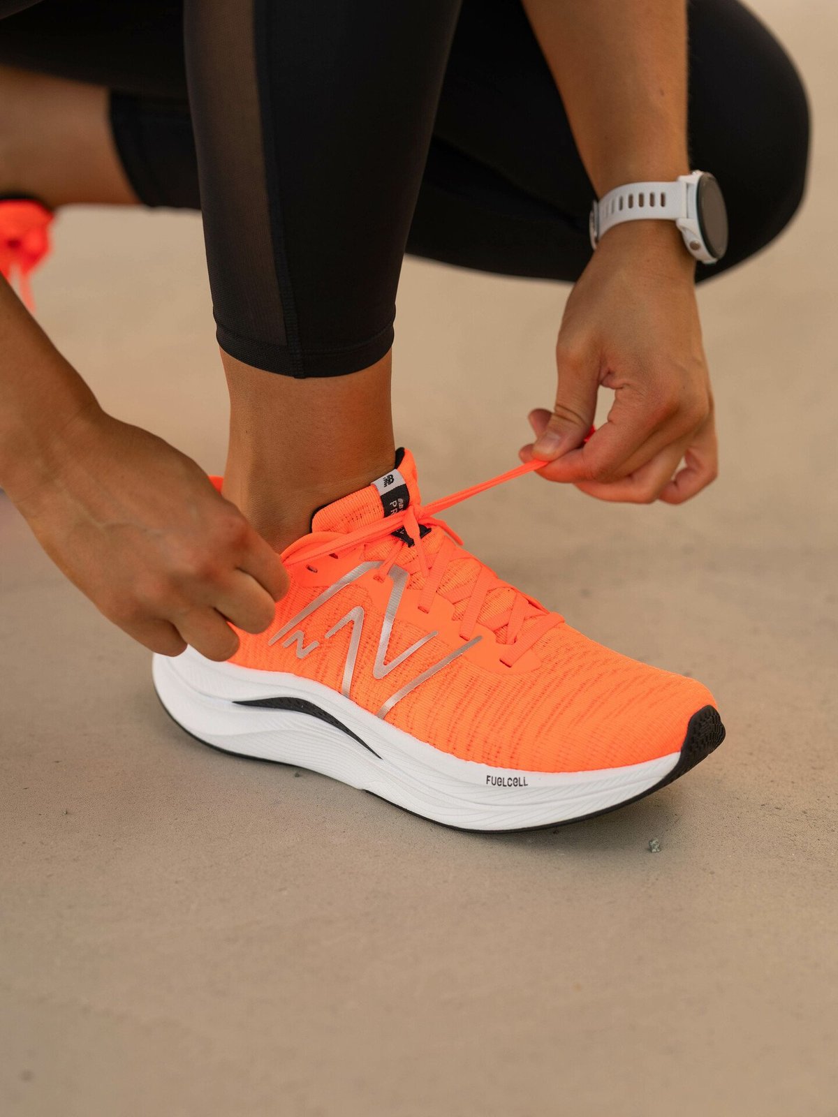 New Balance Fuel Cell Propel Oransje