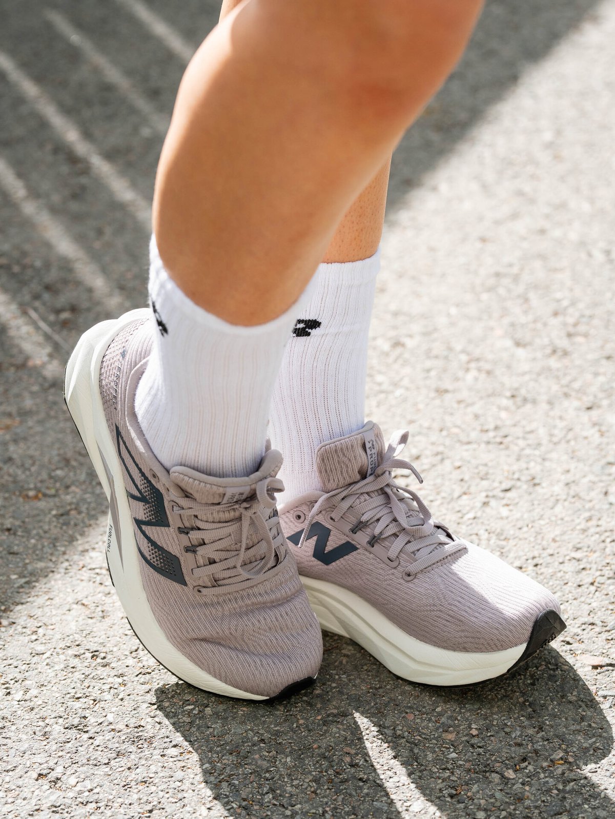 New Balance FuelCell Propel v5 Candied Violet