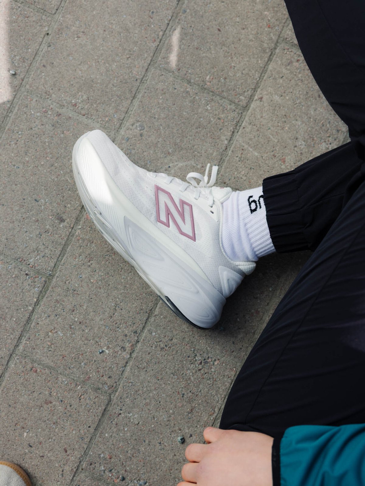 New Balance FreshFoam More v6 Sea Salt