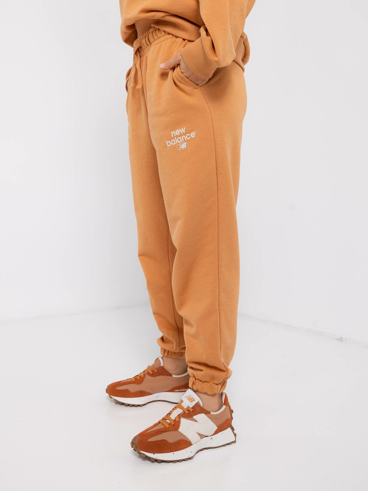 New Balance Essentials Pant Sepia