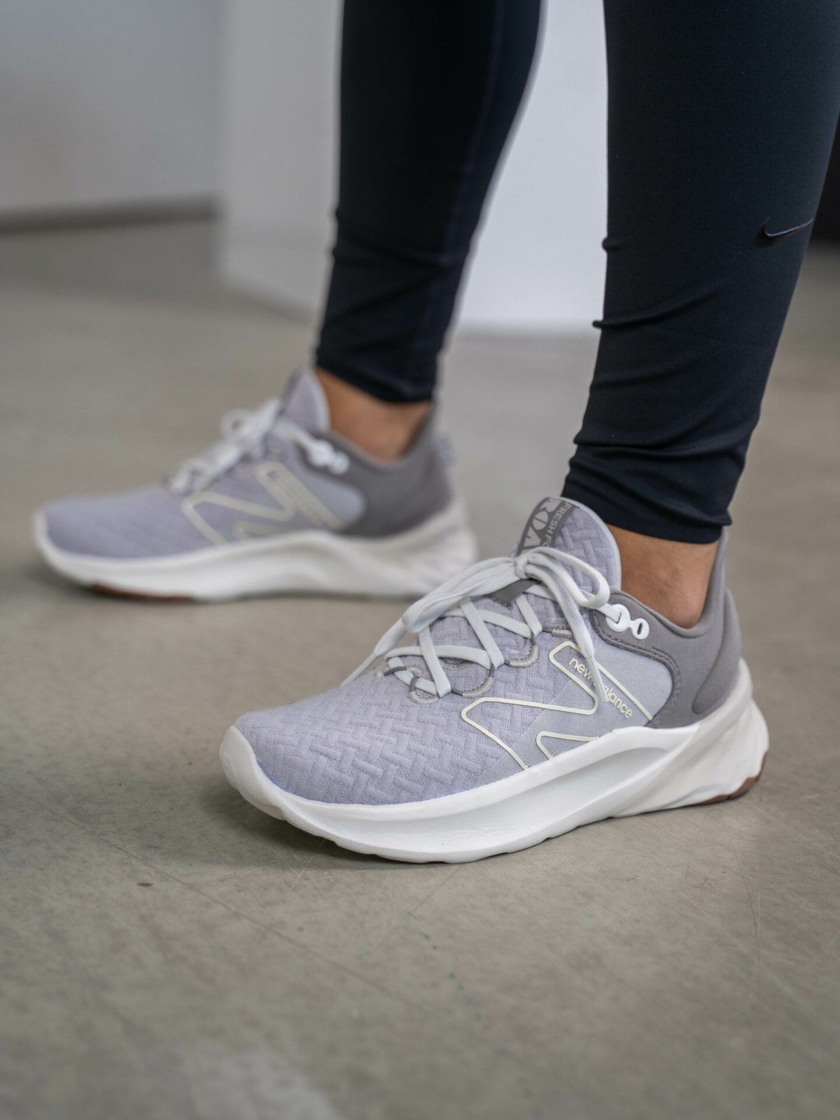 New Balance Fresh Foam Roav V2 Rain Cloud/Marblehead