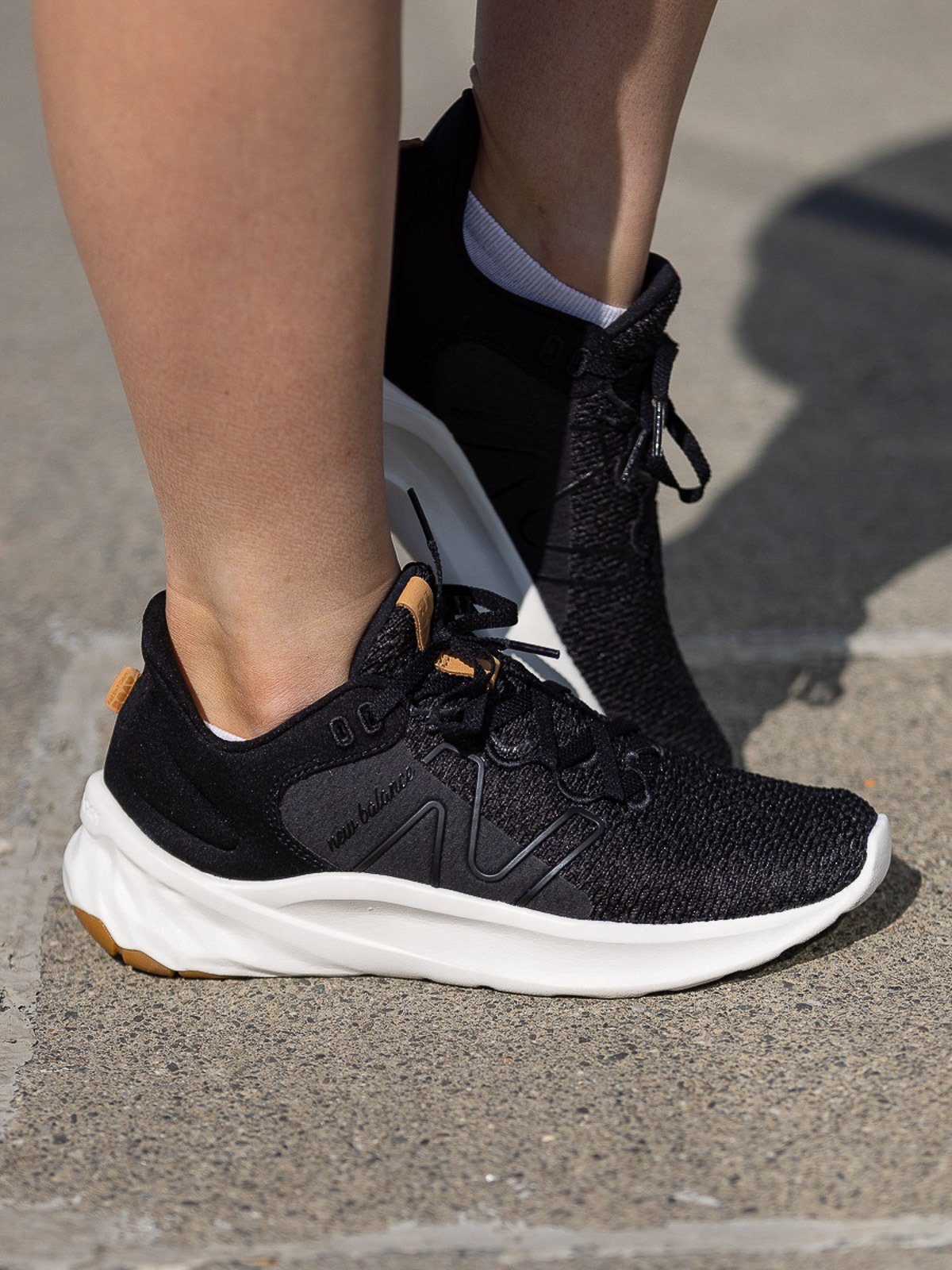 New Balance Fresh Foam Roav V2 Black with sea salt