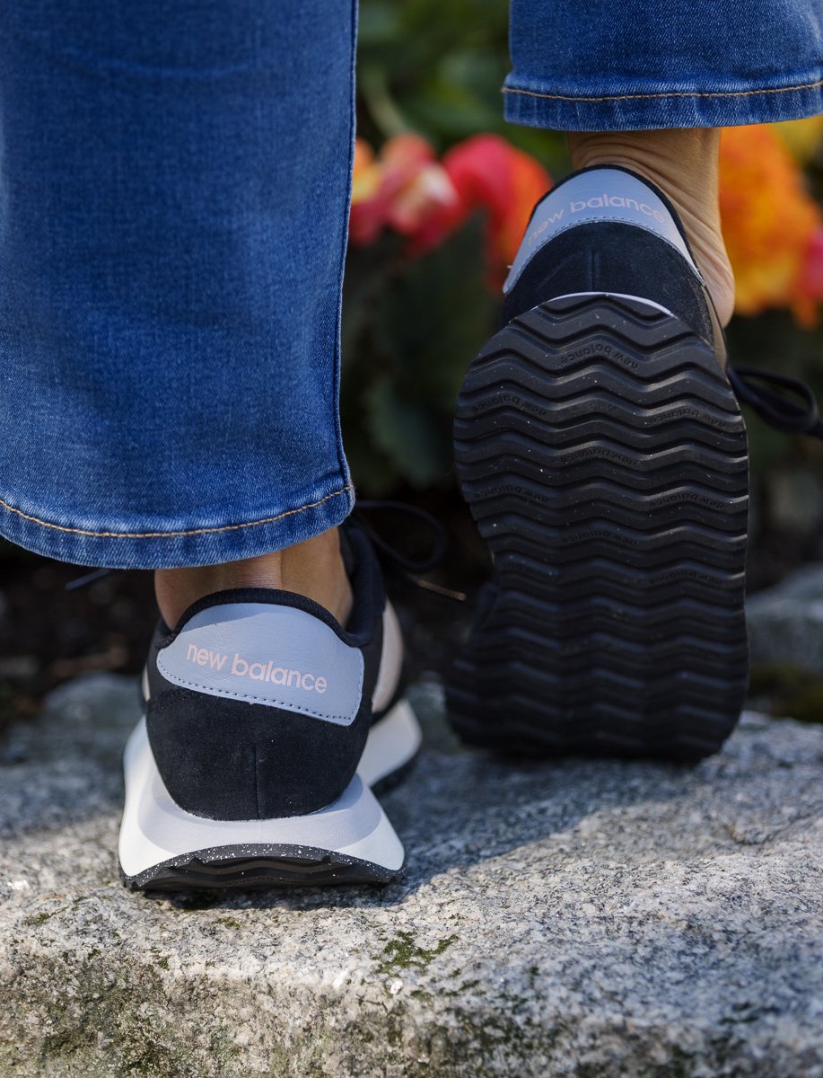 New Balance WS237 Black with Vintage Rose