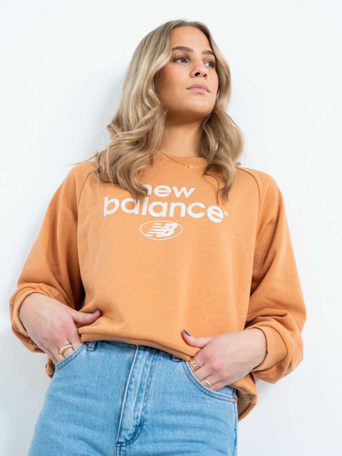 New Balance Essentials Graphic Crew Sepia