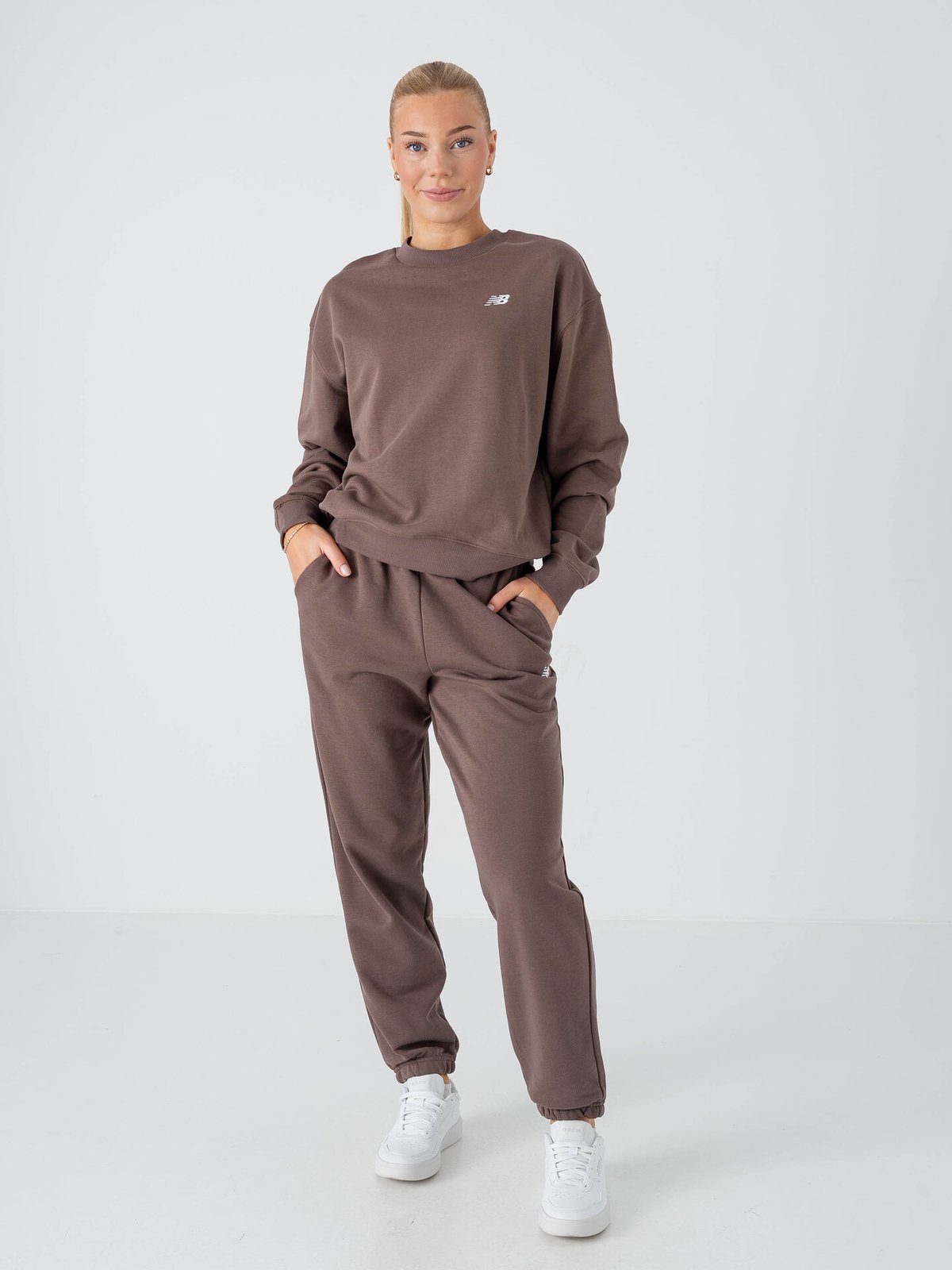 New Balance Sport Essentials French Terry Crew Cortado