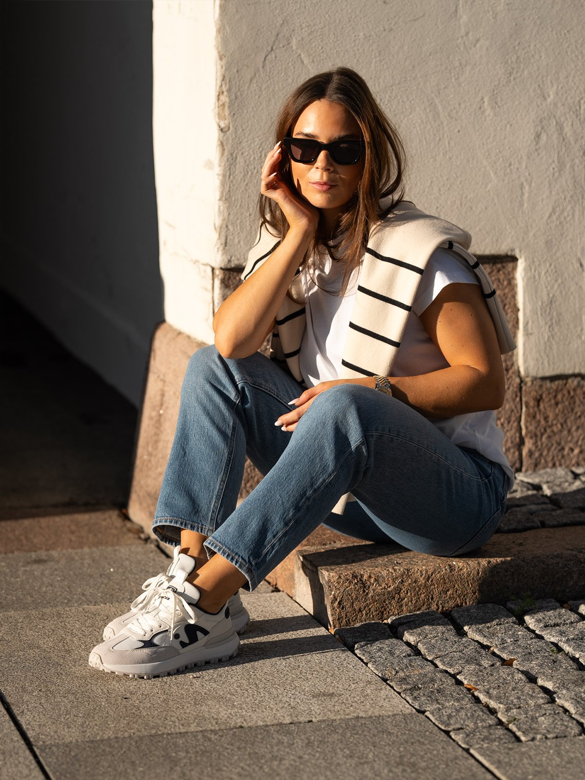 Noodles Ding Navy White