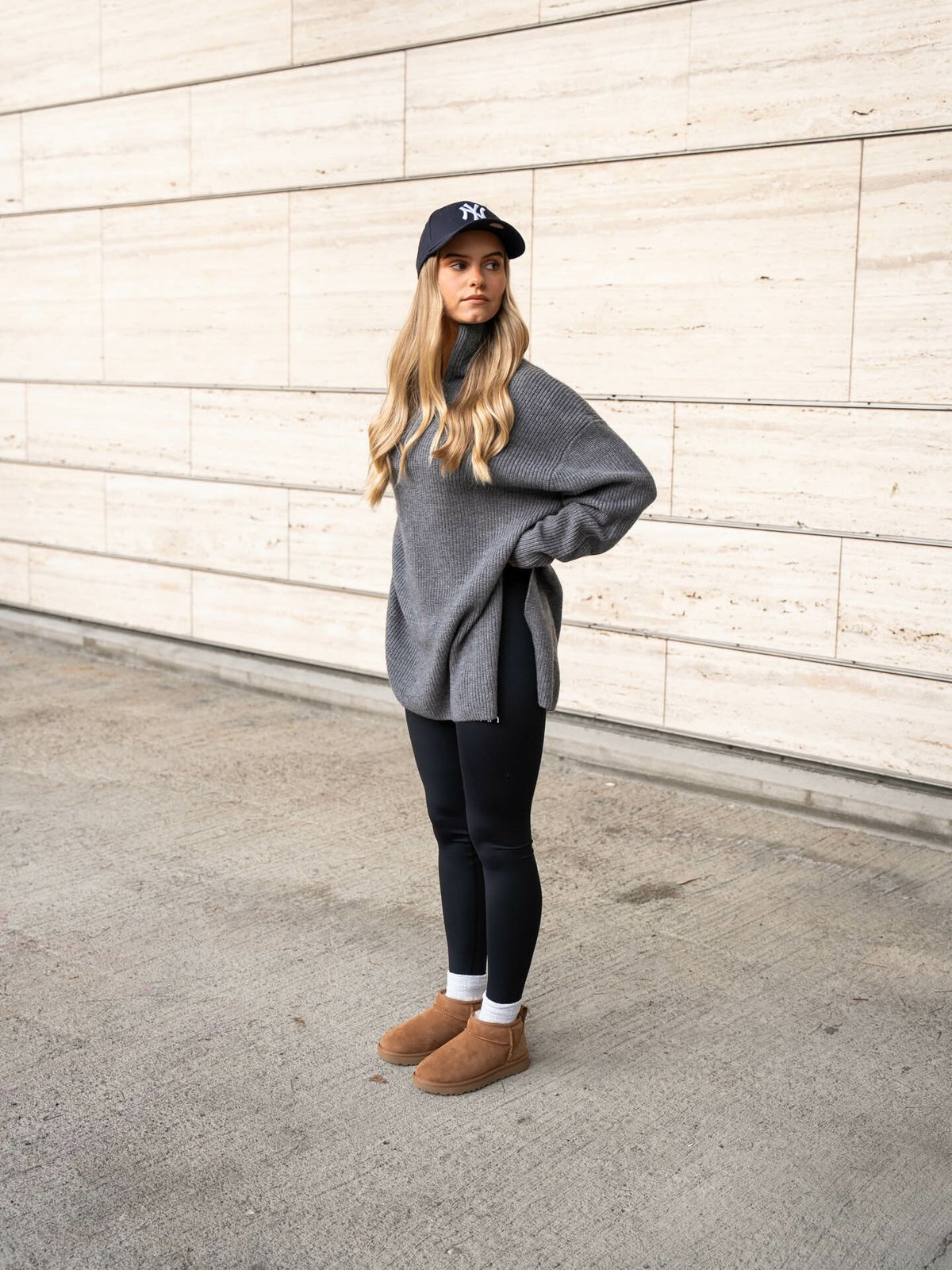 New Era 9FORTY League Essential Navy / White