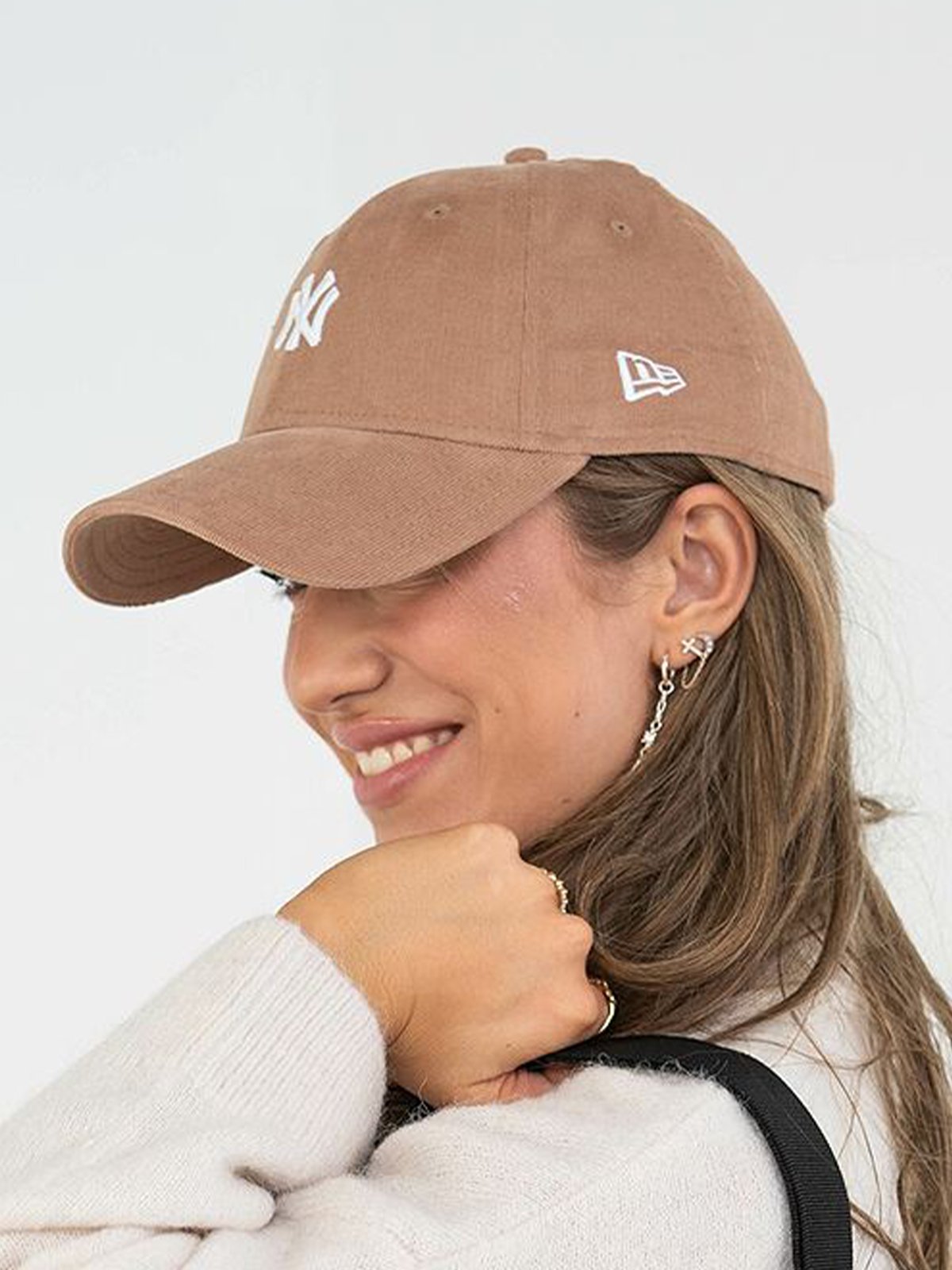 New Era Womens Cord Logo 9Forty Cream