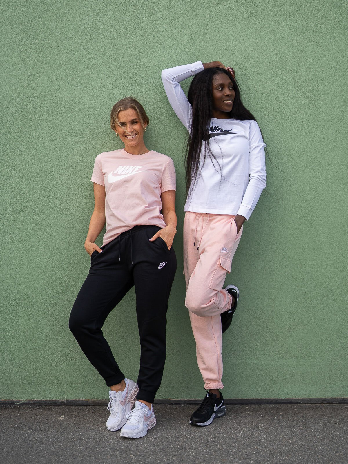 Nike Essential Long Sleeve Tee White