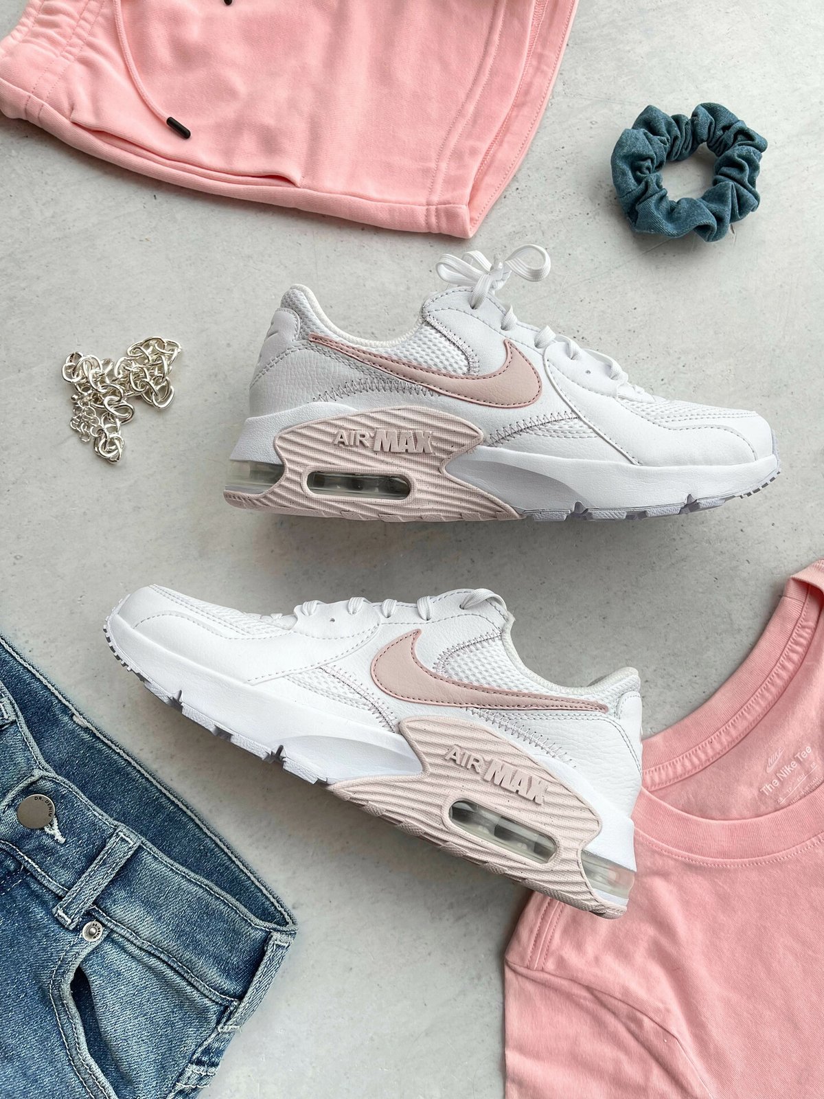 Nike Air Max Excee White / Summit White / Metallic Red Bronze