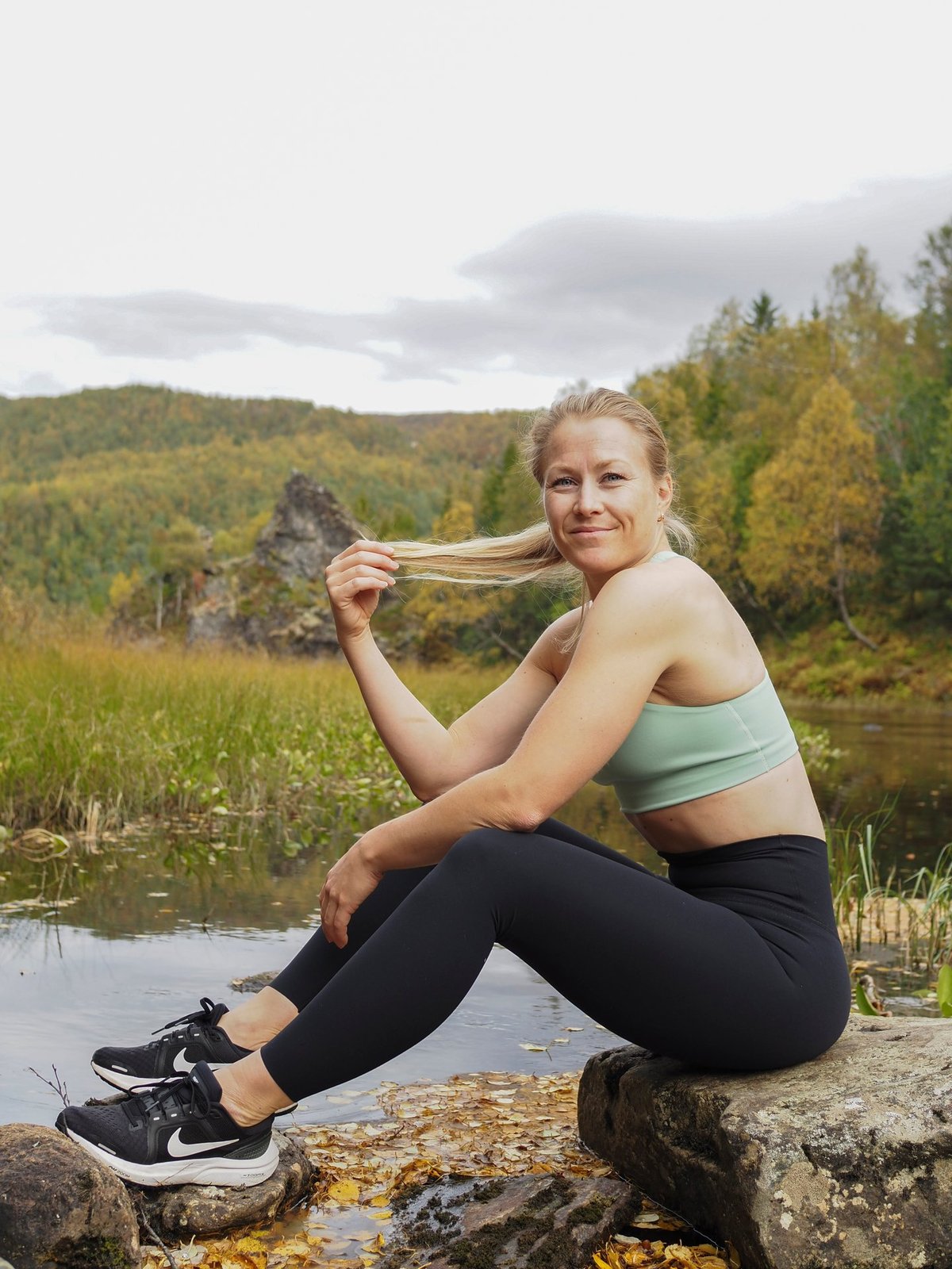 Nike Infinalon Luxe 7/8 Tights Black/ Dark Smoke Grey