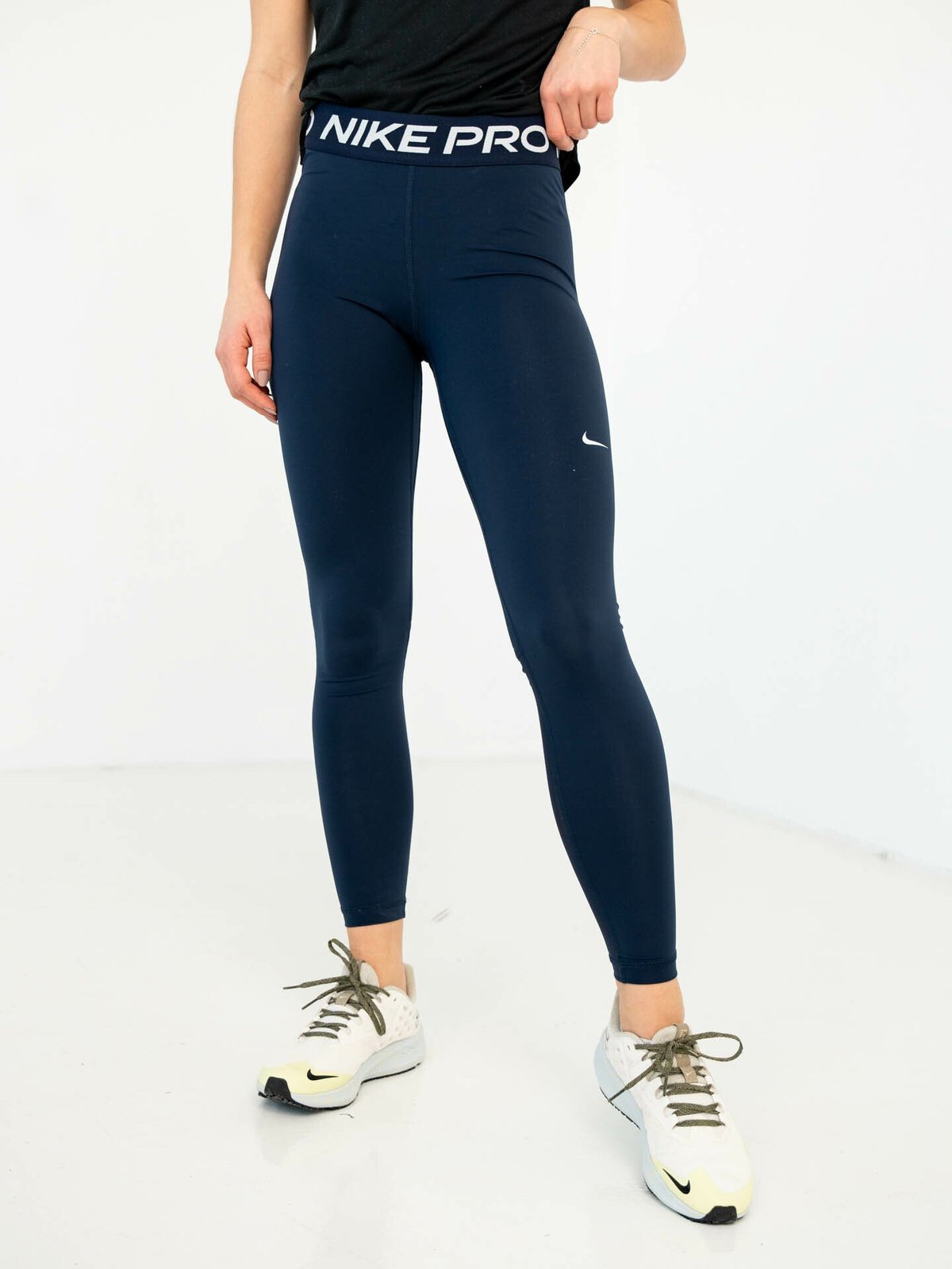 Nike Pro Mid Rise tights Obsidian/Hvit