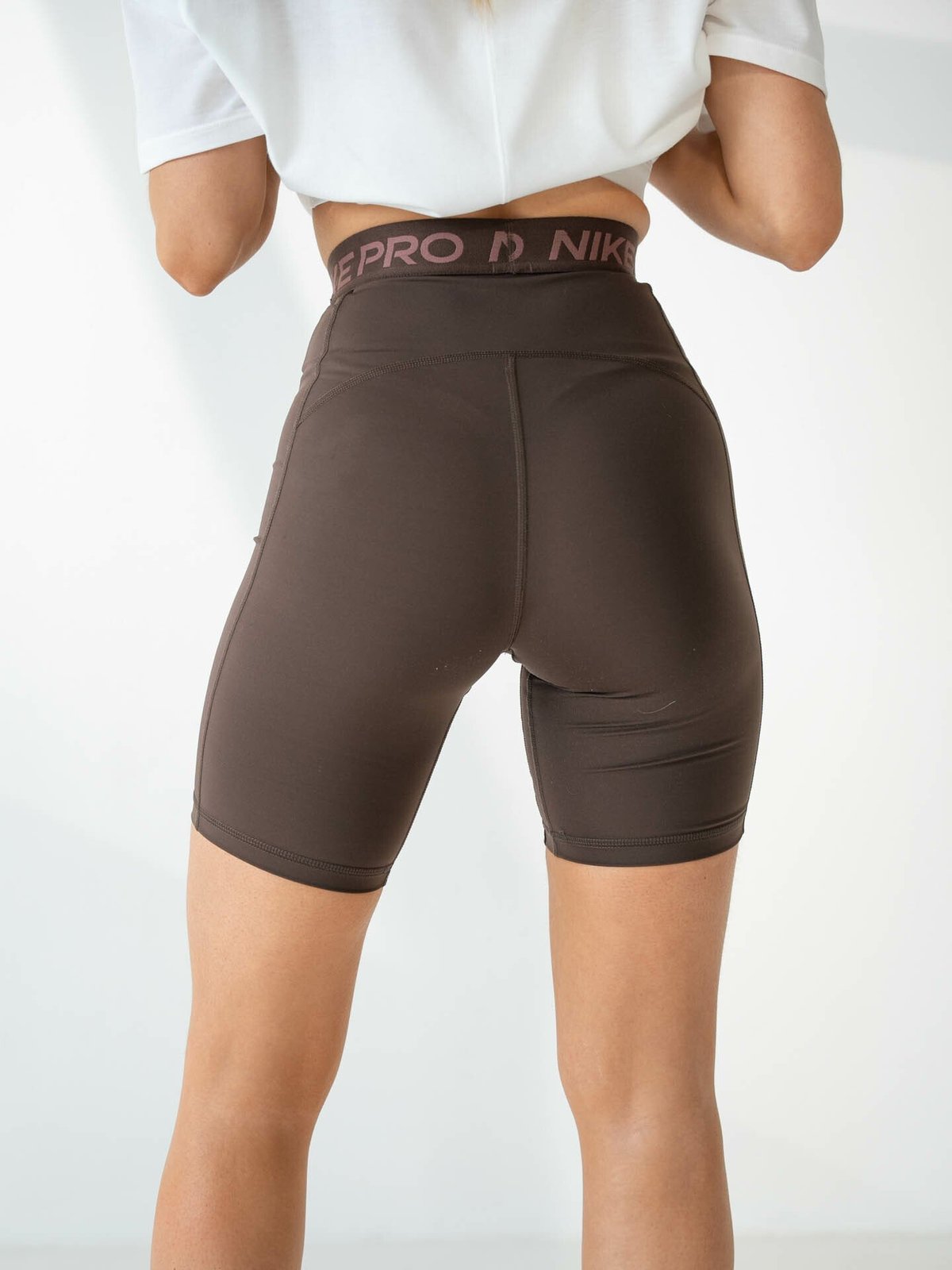 Nike Pro 365 Short 7 Inch Baroque Brown / White