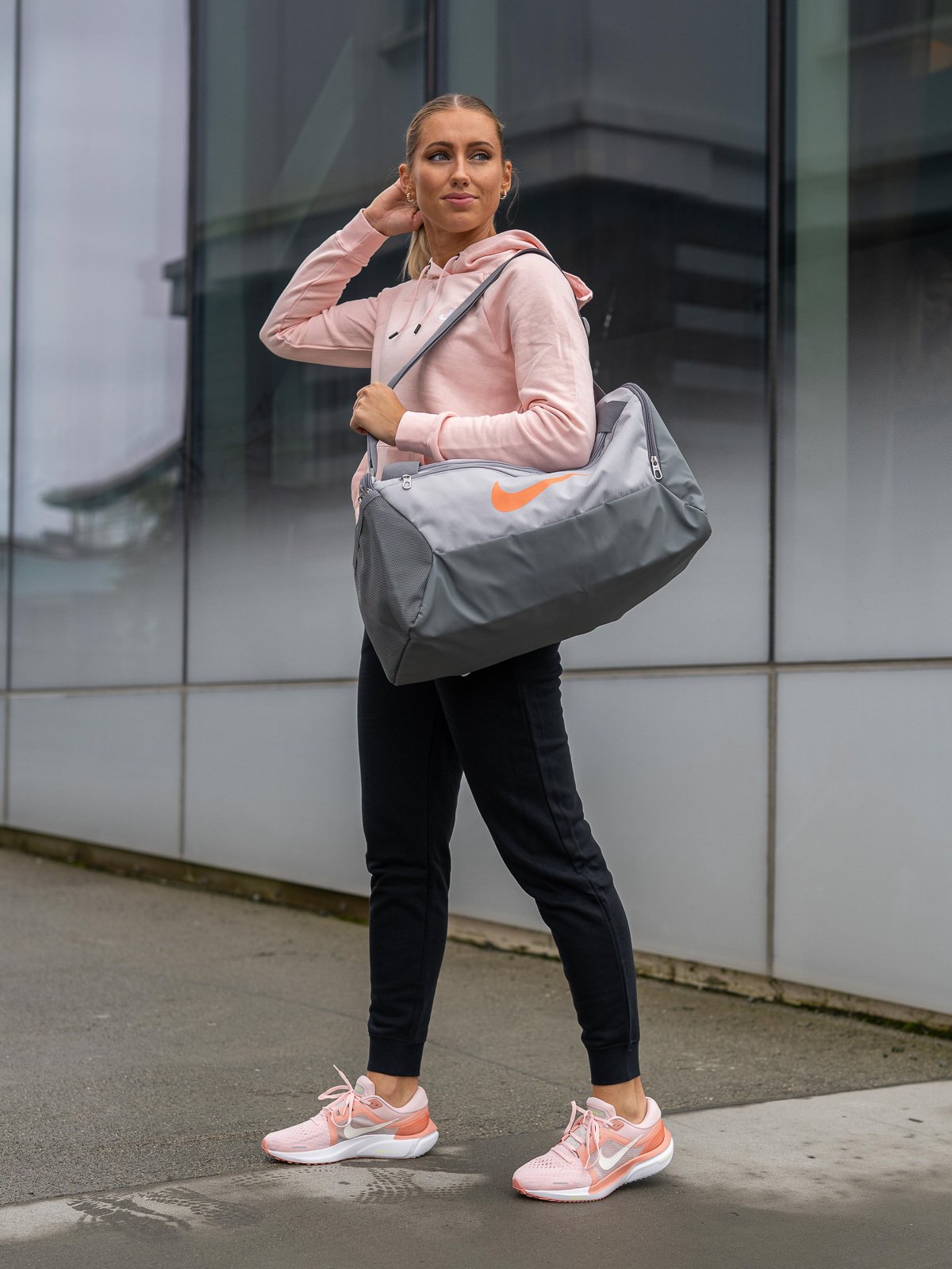 Nike Air Zoom Vomero 16 Atmosphere/Light Madder Root/Light Bone/Sail