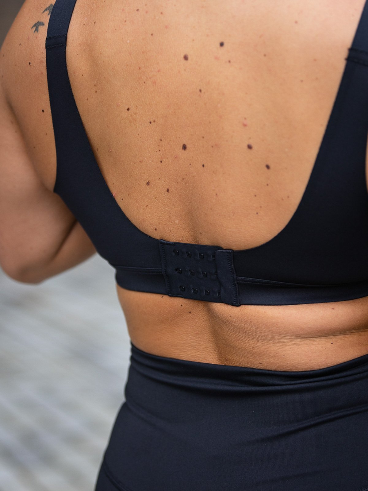 Nike Dri-Fit Alpha Bra Svart/Svart/Dark Smoke Grey/Dark Smoke Grey
