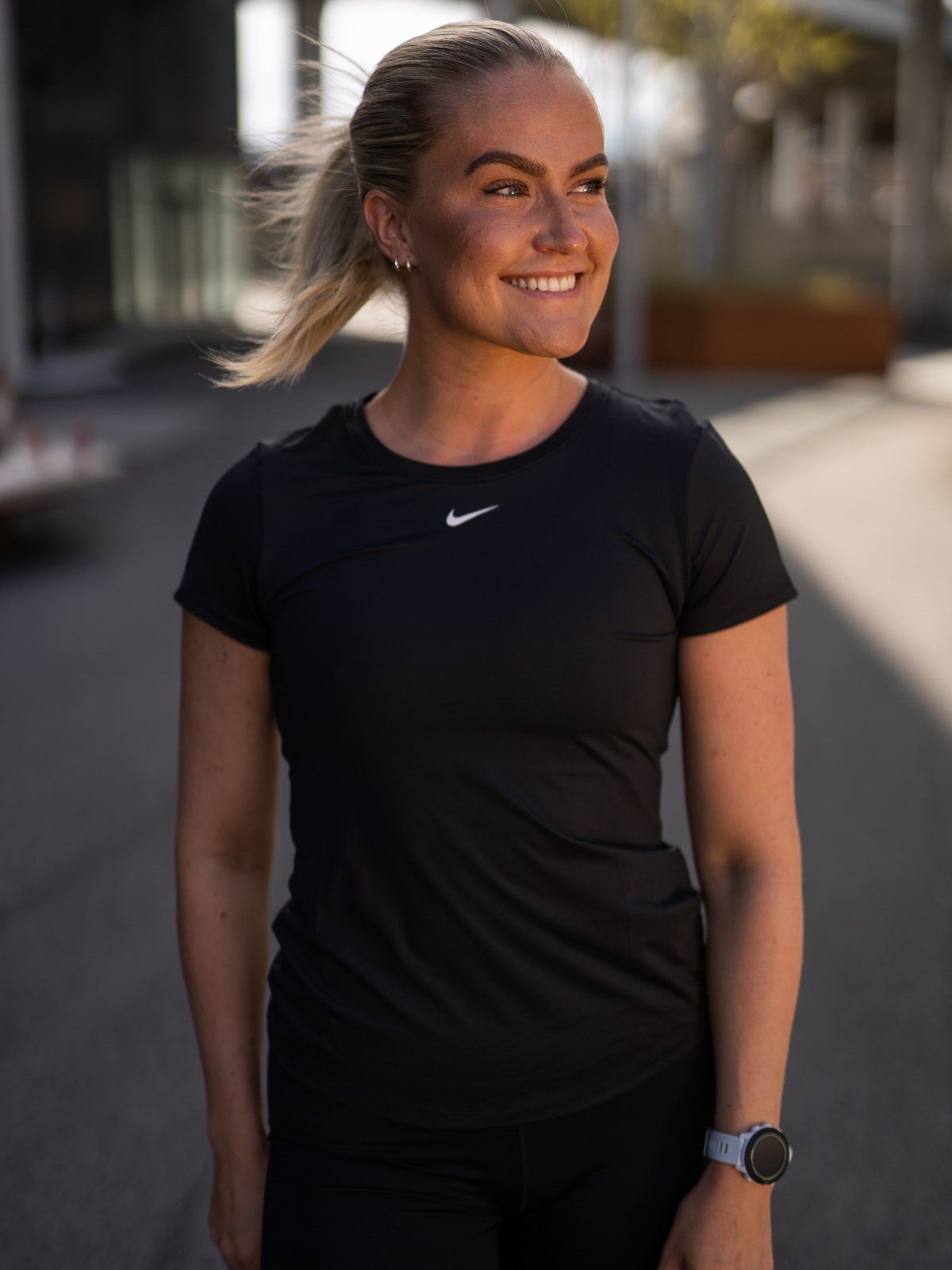 Nike One Short Sleeve Slim Top Black / White