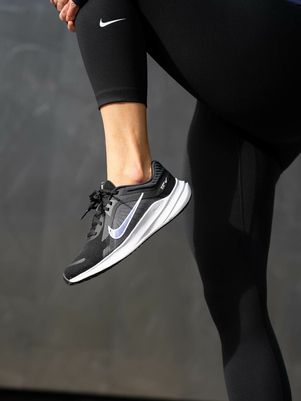 Nike Quest 5 Black / Grey