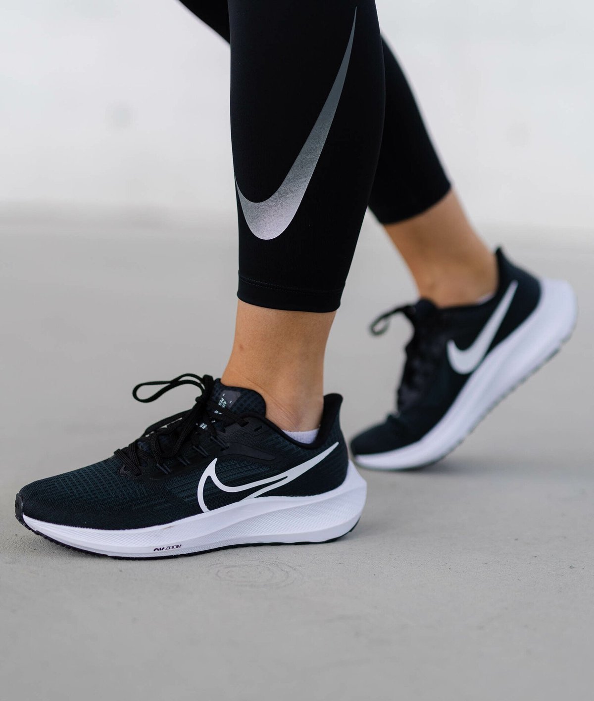 Nike Air Zoom Pegasus 39 Svart/Dark Smoke Grey/Hvit