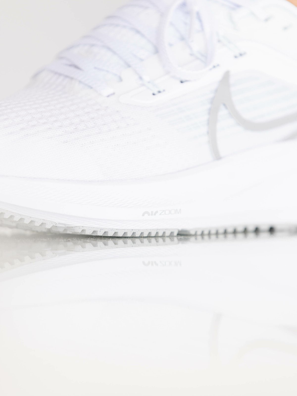 Nike Air Zoom Pegasus 39 White