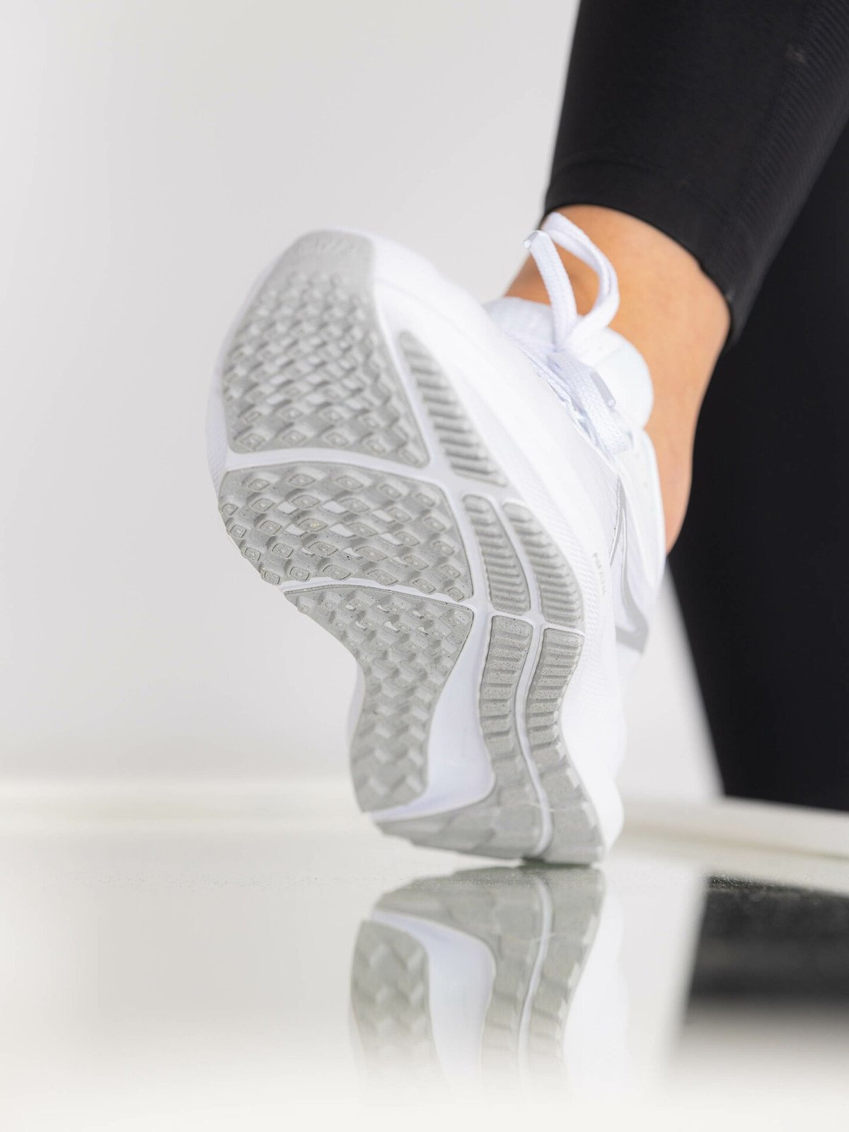 Nike Air Zoom Pegasus 39 White