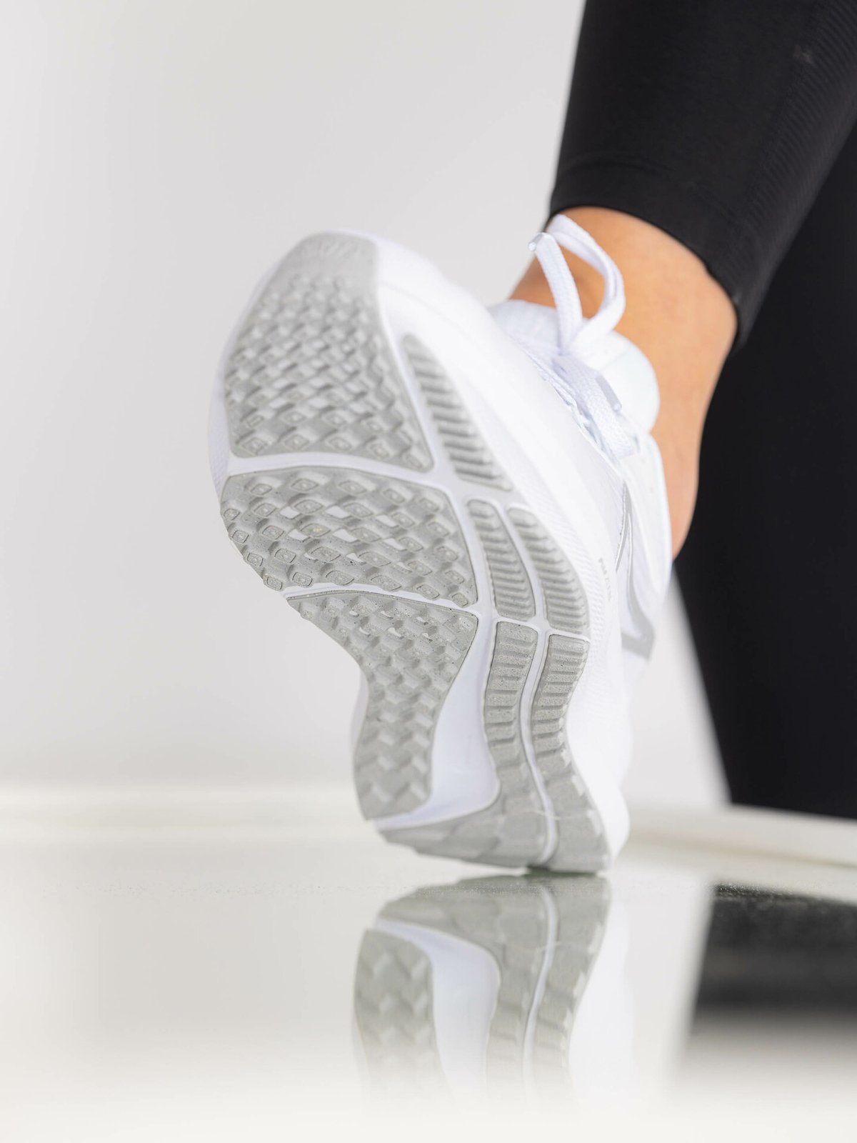 Nike Air Zoom Pegasus 39 White