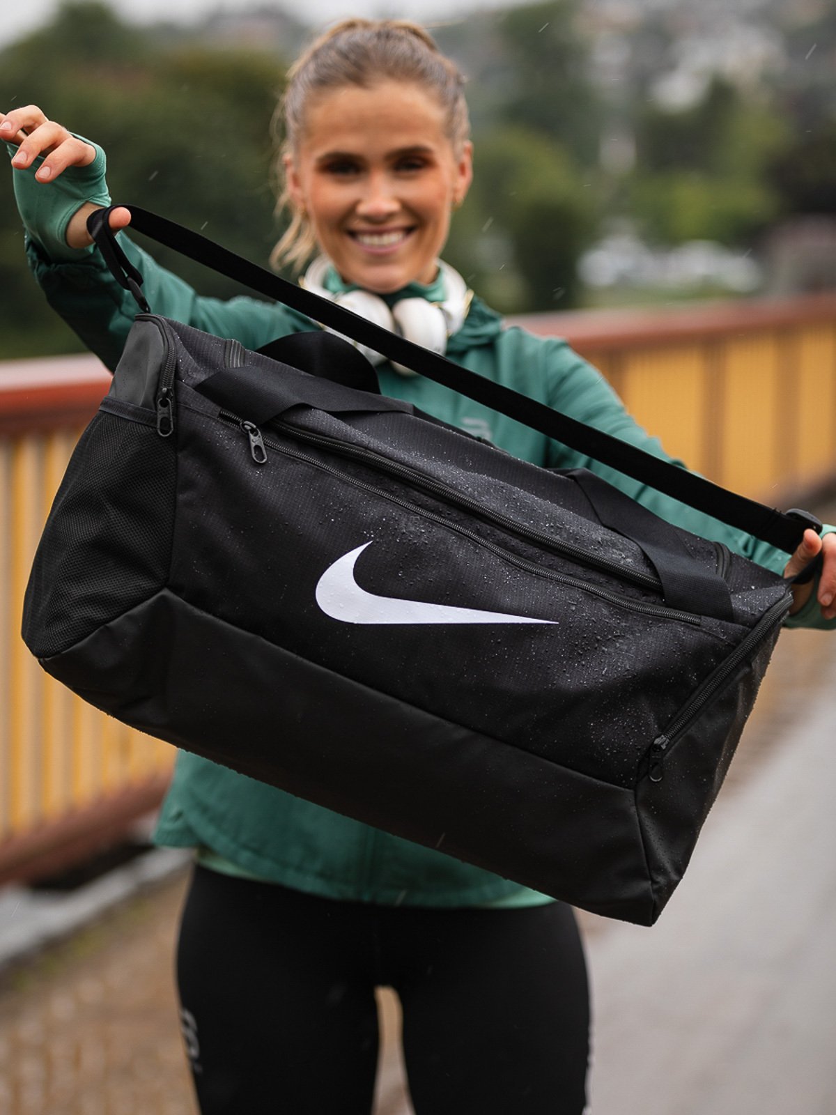 Nike Brasilia Training Duffel Bag 41L Black / White