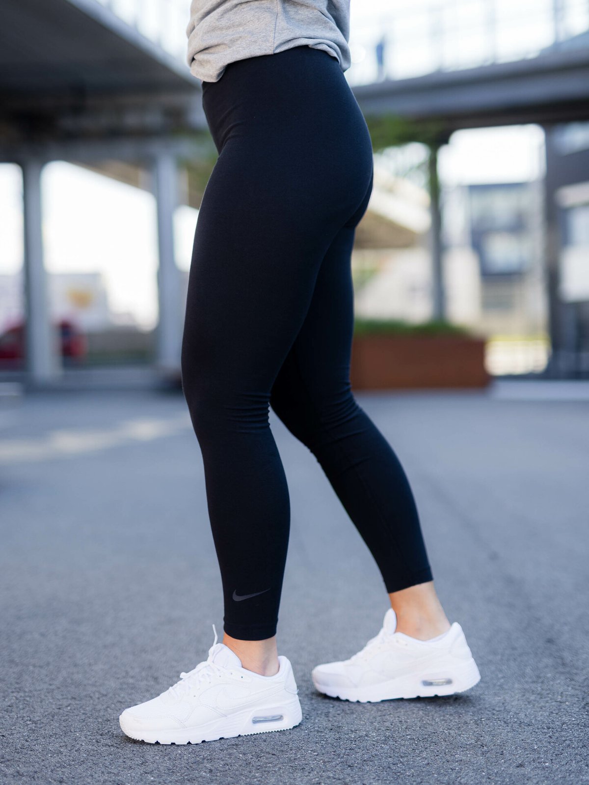 Nike Sportswear Club High-Waist Tights Black