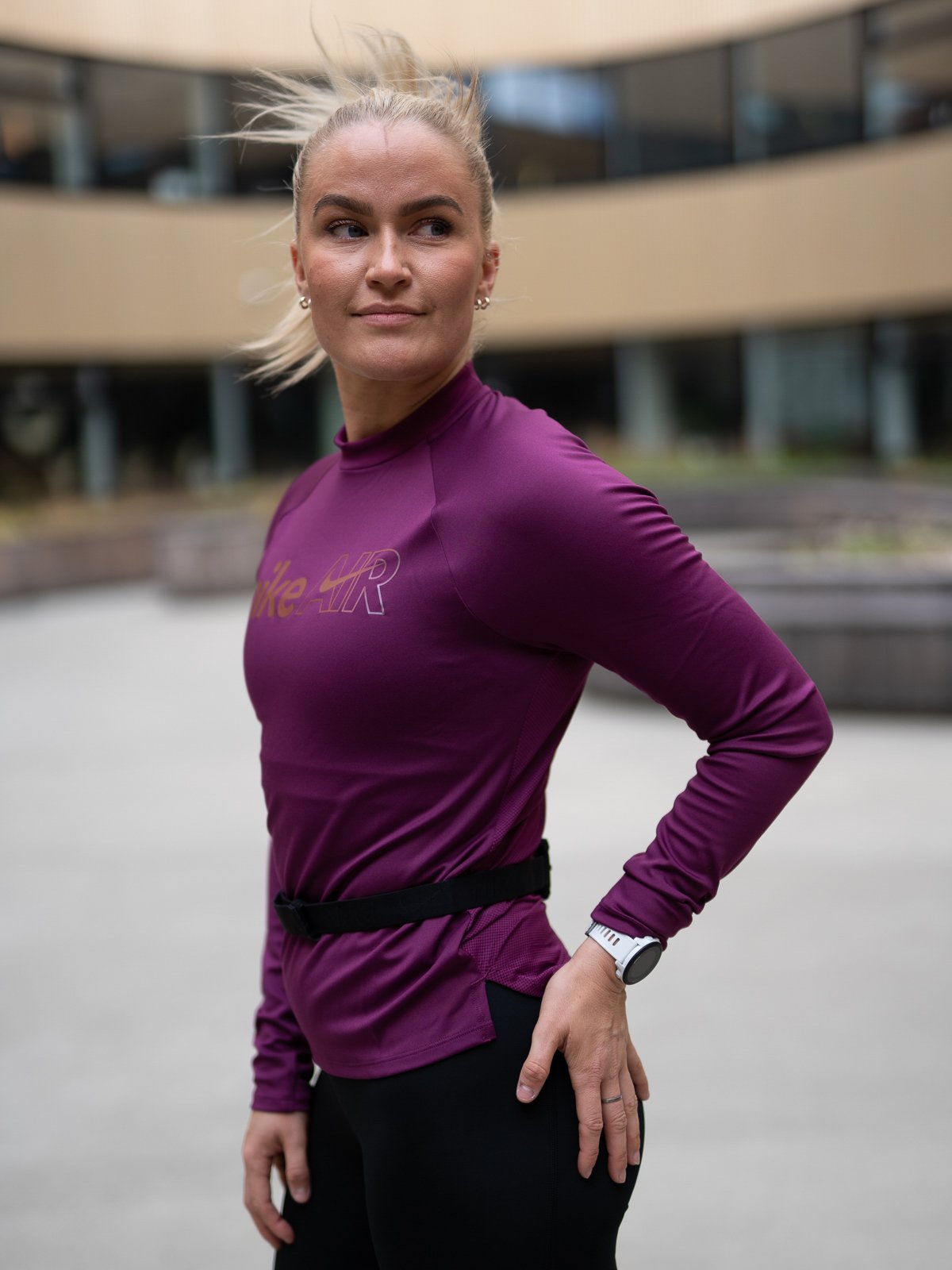 Nike Air Midlayer Sangria