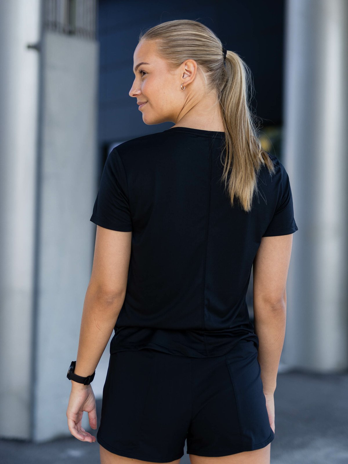 Nike Swoosh Run Top Svart/Hvit