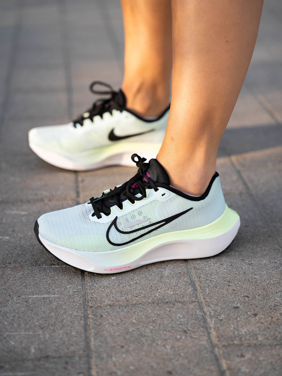 Nike Zoom Fly 5 Glacier Blue / Black / Vapor Green