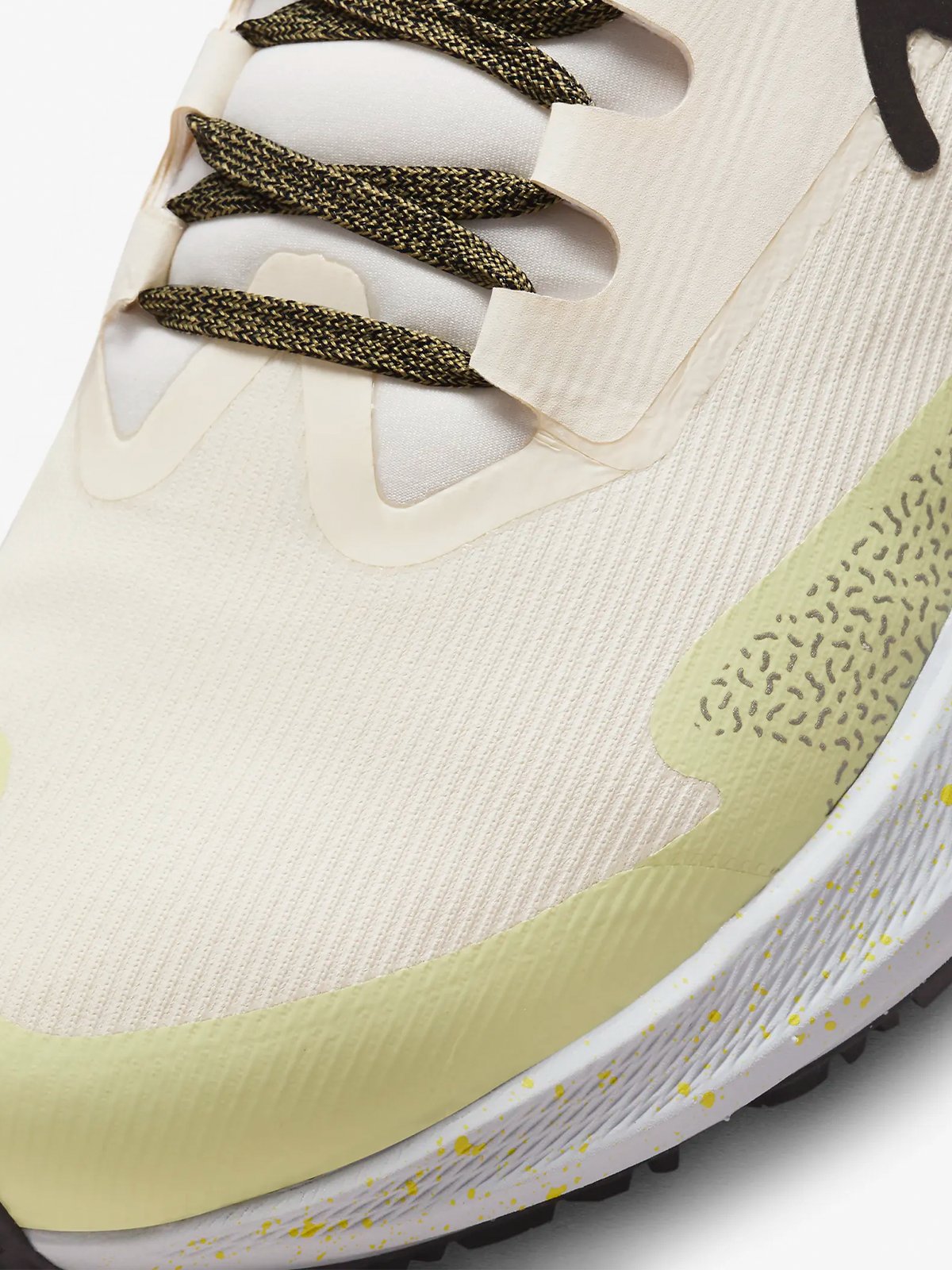Nike Air Zoom Pegasus 39 Shield Pale Ivory/Neutral Olive/Luminous Green/Svart