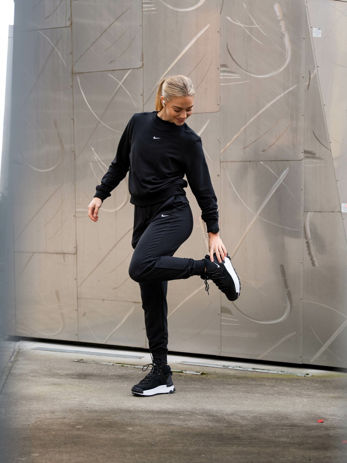 Nike City Classic Black/Black/White