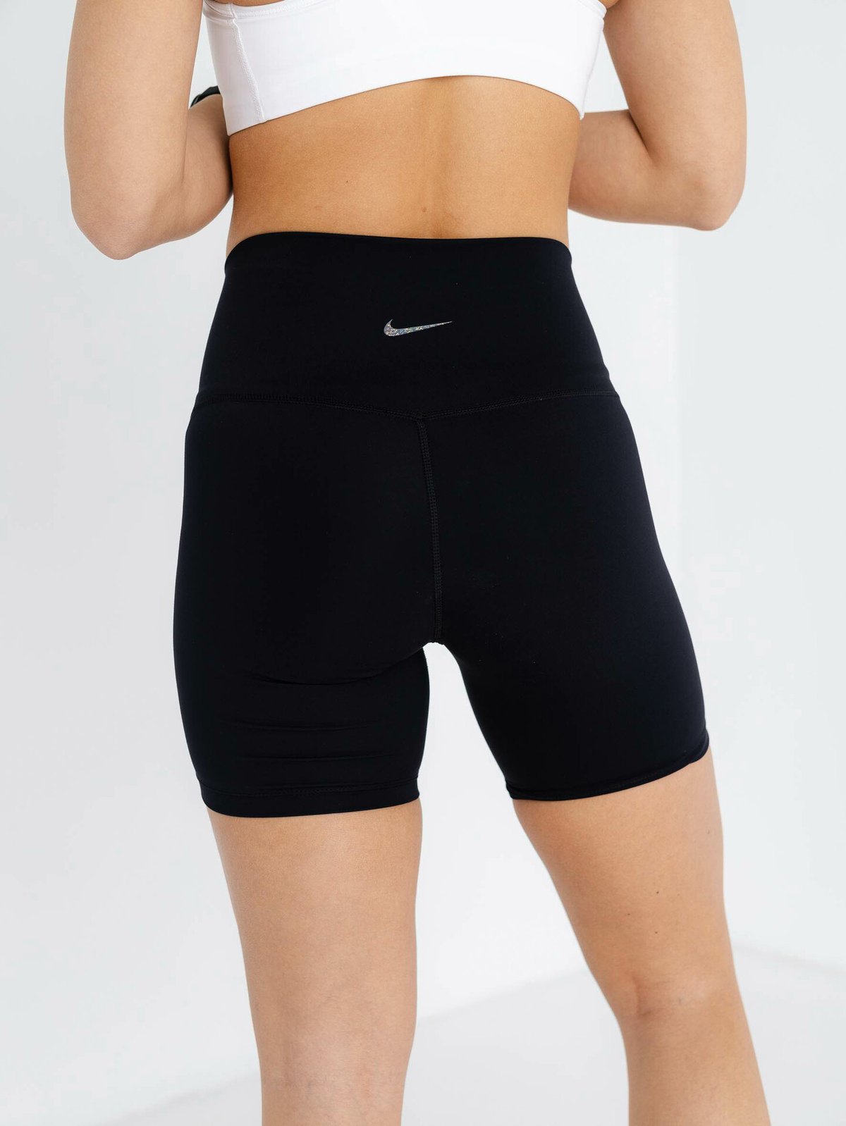 Nike Yoga Dri-Fit High-Rise 7In Shorts Black / Iron Grey