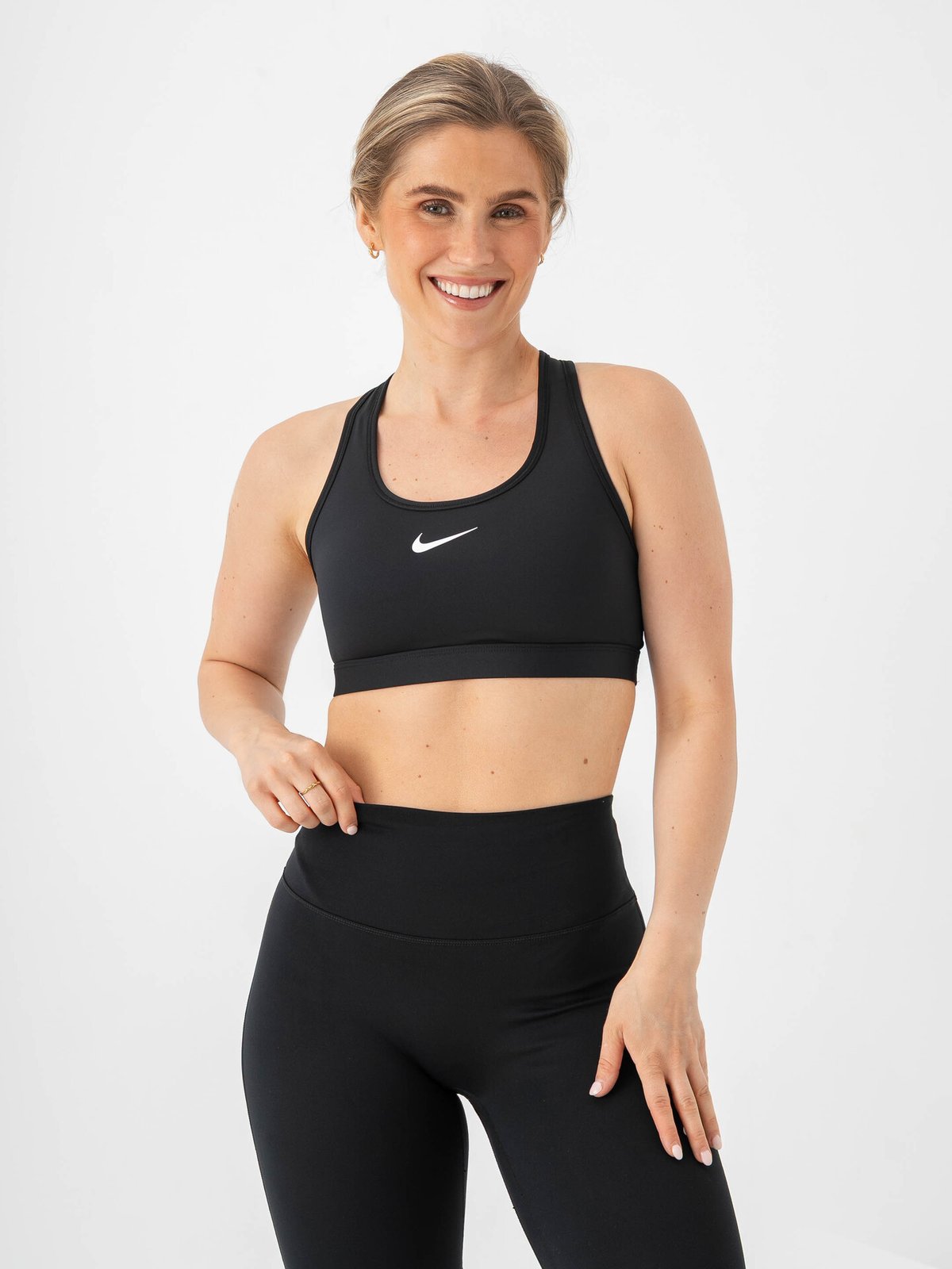 Nike Swoosh Mid-Support Padded Sports Bra Black