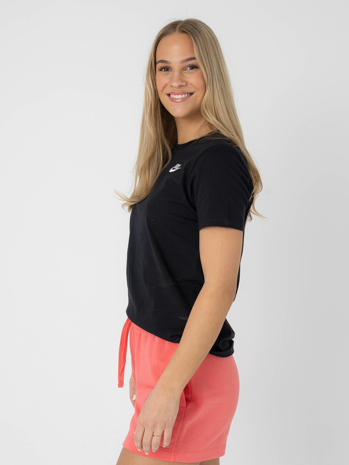 Nike Sportswear Club Tee Black