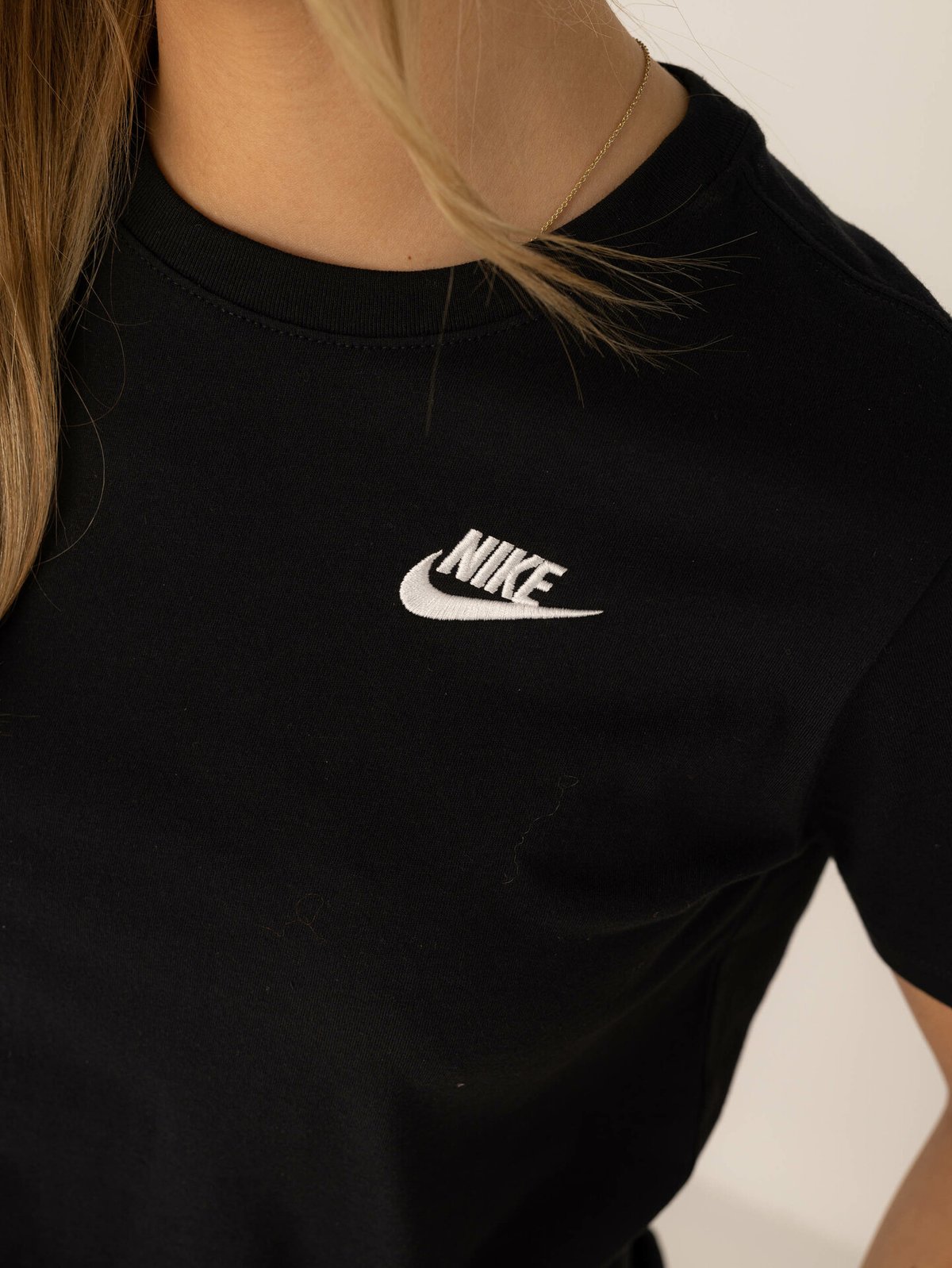 Nike Sportswear Club Tee Black