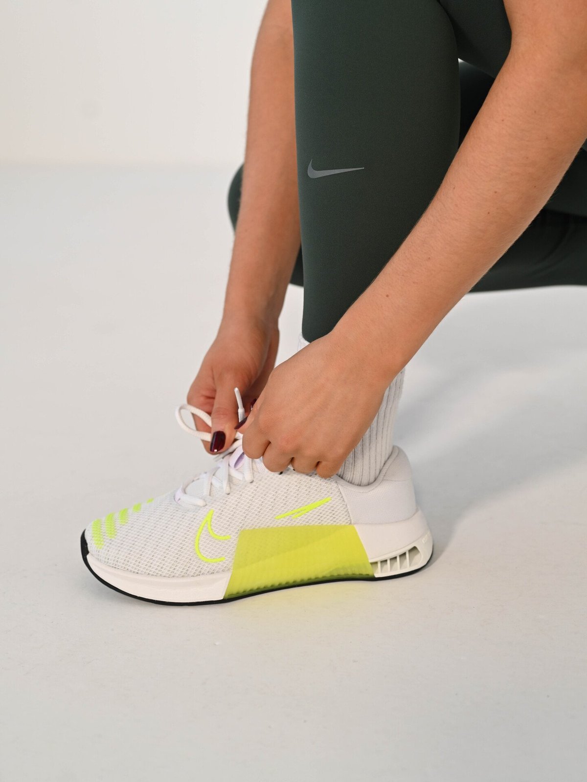 Nike Metcon 9 White / Volt-Cyber / Summit-White