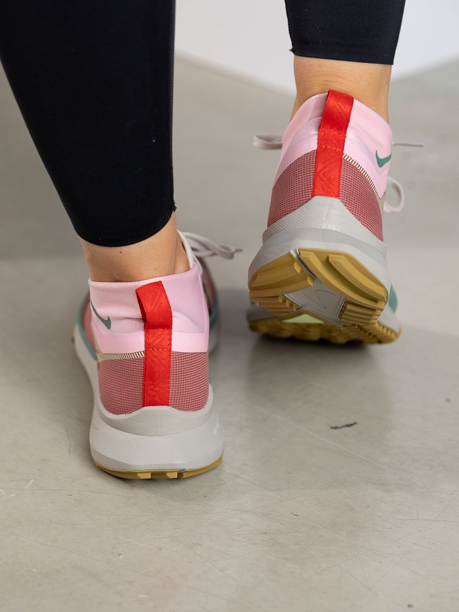 Nike React Pegasus Trail 4 GTX Canyon Rust/ Barely Volt-med Soft Pink