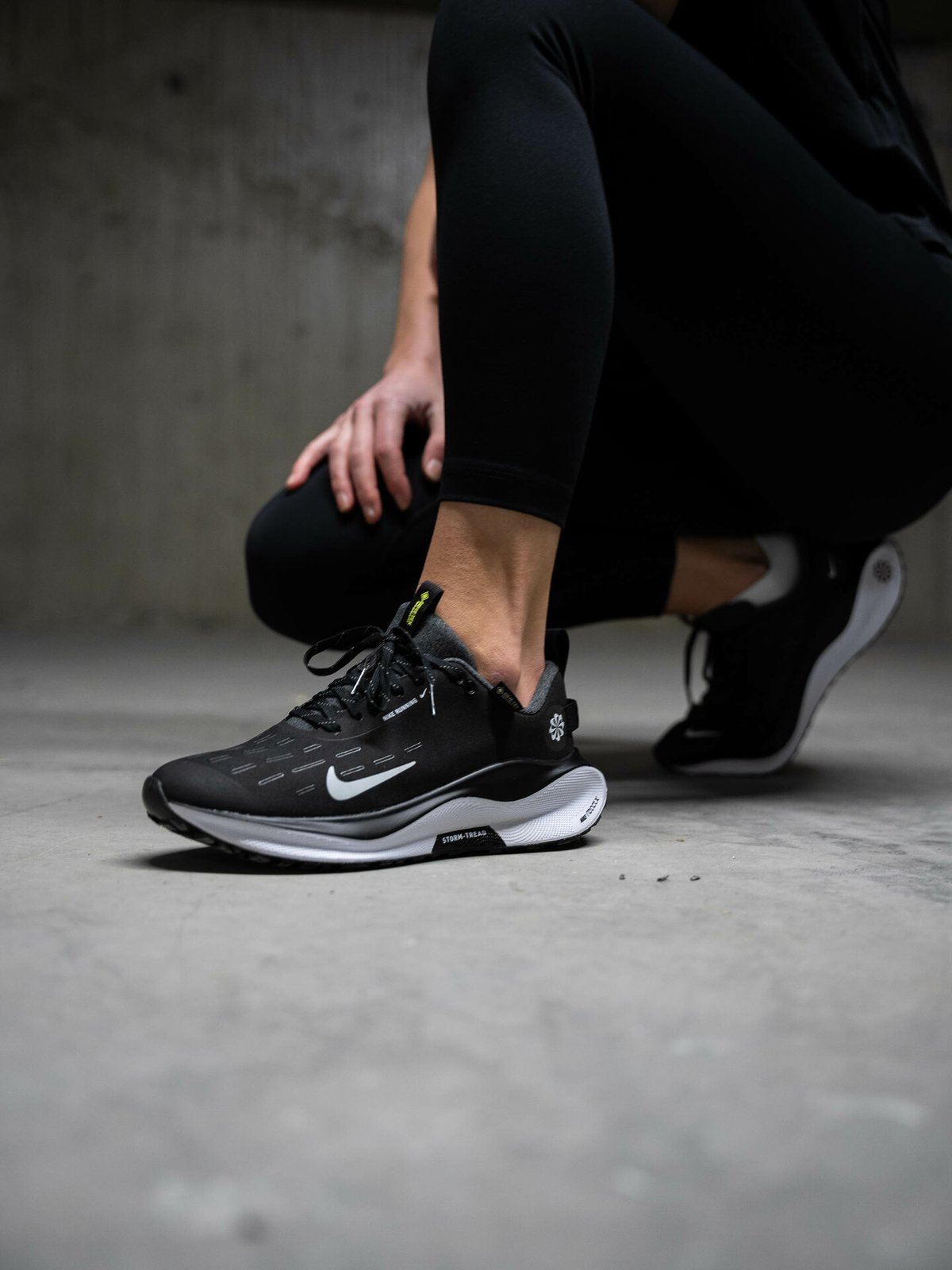 Nike Infinity Run 4 ReactX GTX Svart/Anthracite/Volt/Hvit