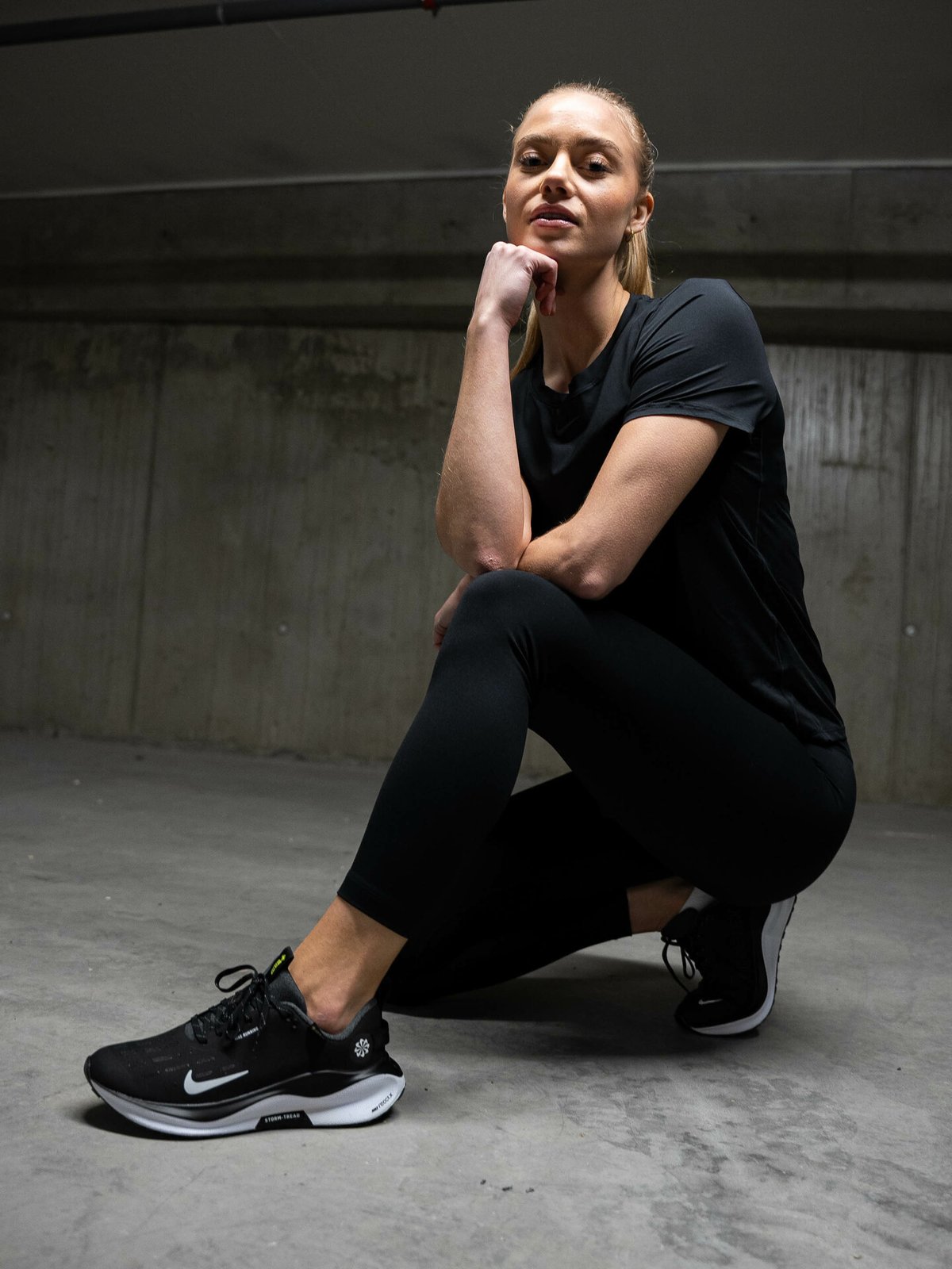 Nike Infinity Run 4 ReactX GTX Svart/Anthracite/Volt/Hvit