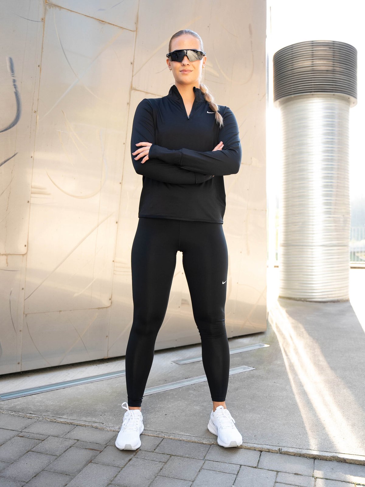 Nike Swift Element Dri-Fit UV Half-Zip Black / Reflective Silver