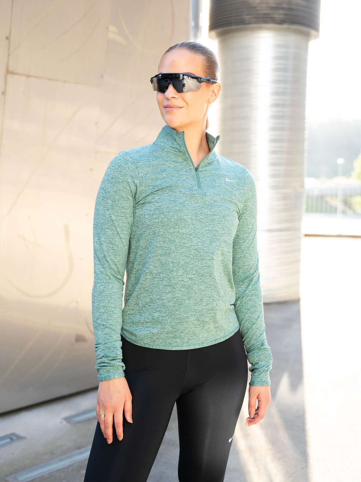 Nike Swift Element Dri-Fit UV Half-Zip Bicoastal / Enamel Green / Reflective Silver