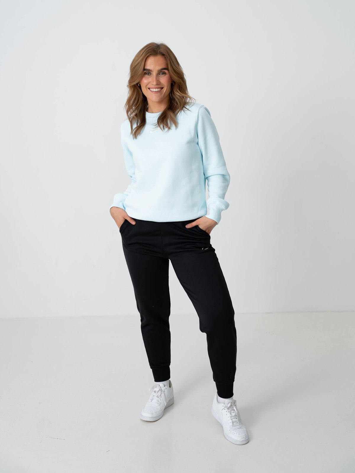 Nike One Therma-Fit High-Waist Jogger Pant Black