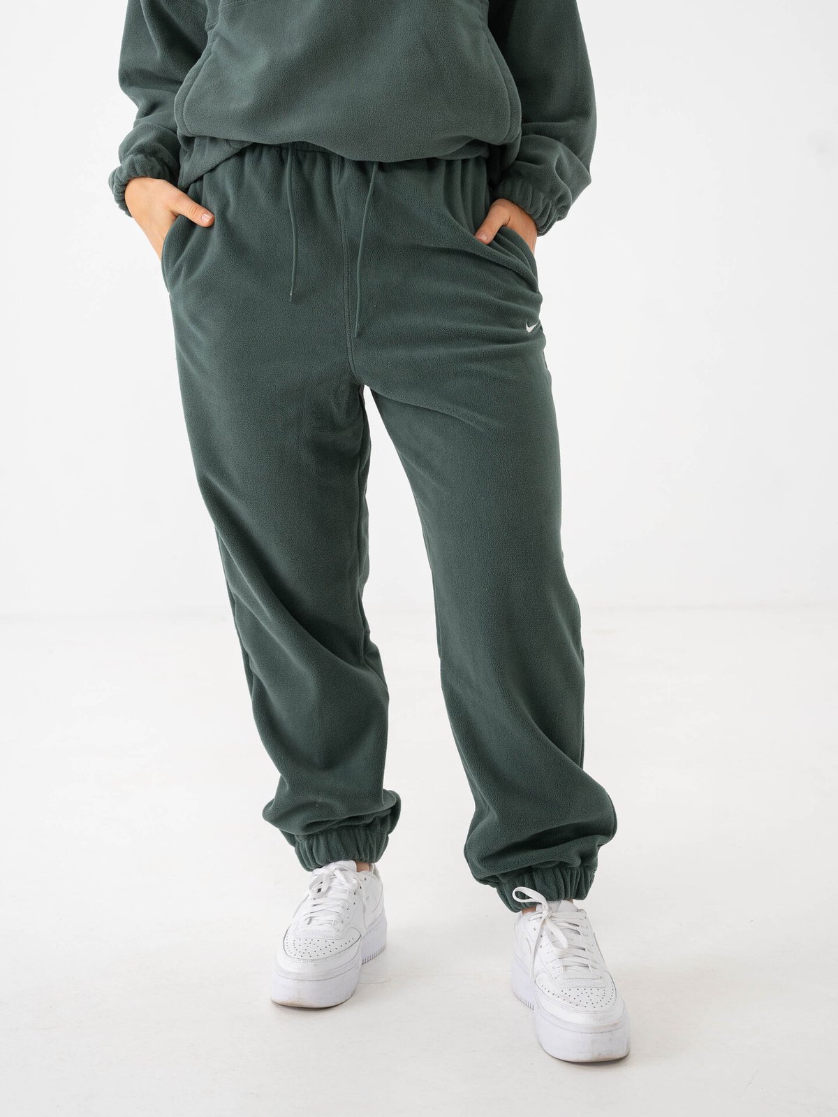 Nike One Therma-Fit Polar Pant Vintage Green/Pale Ivory