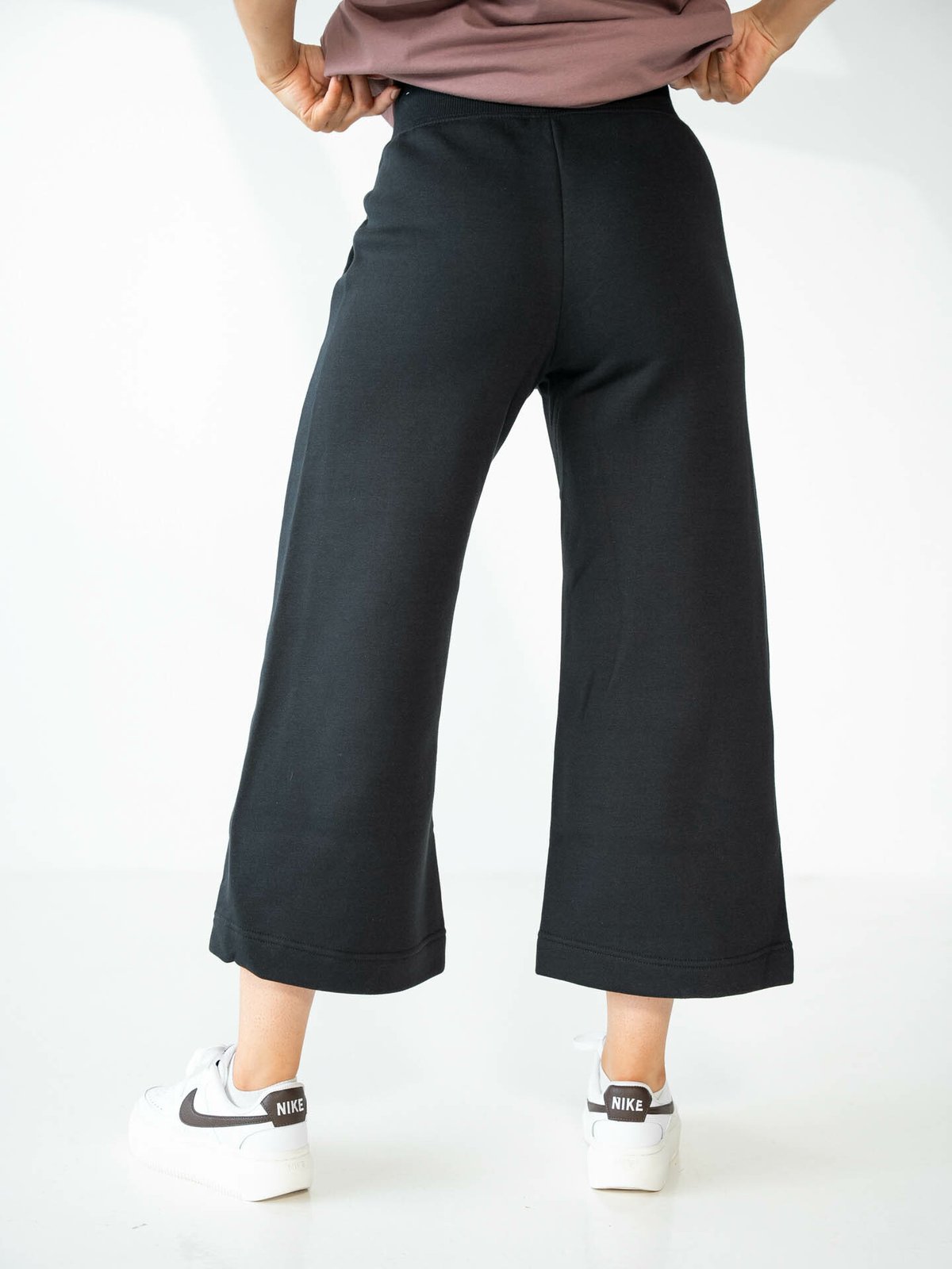 Nike Pheonix Fleece High-Rise Crop Pant Svart/Sail