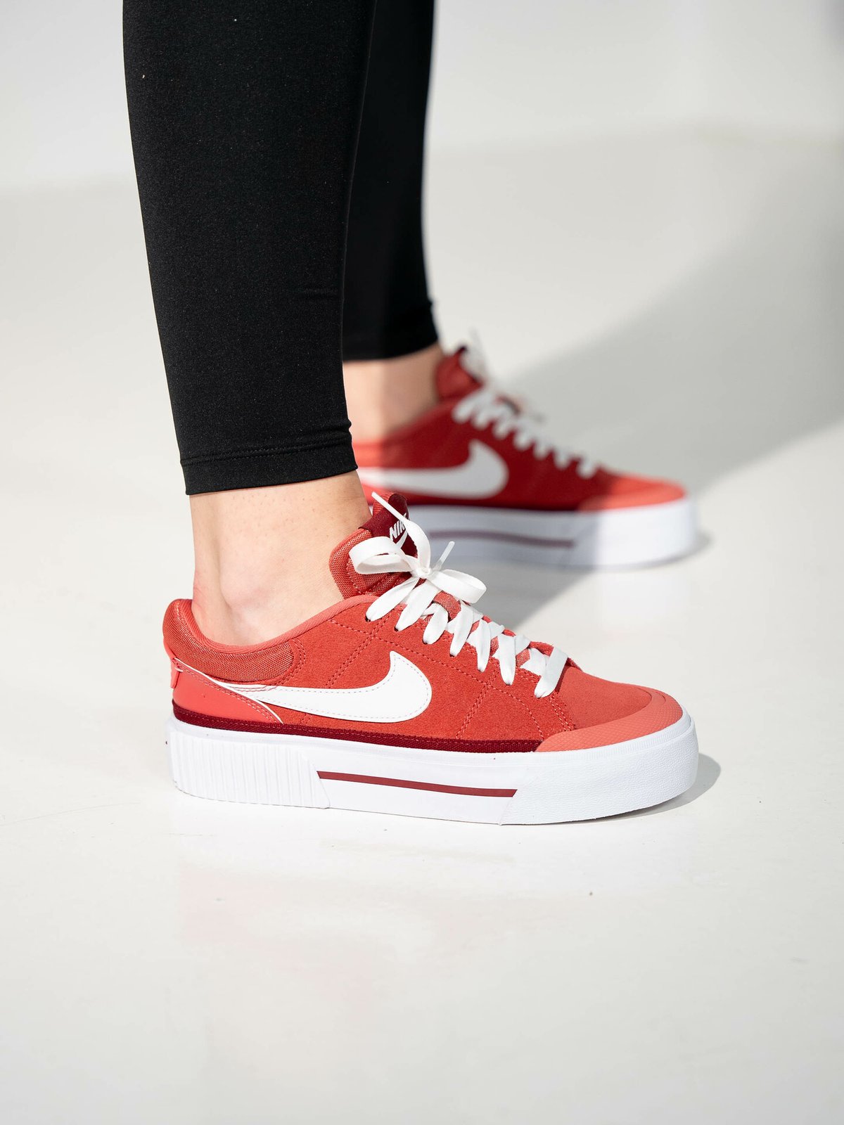 Nike Court Legacy Lift Adobe / Team Red / Dragon Red